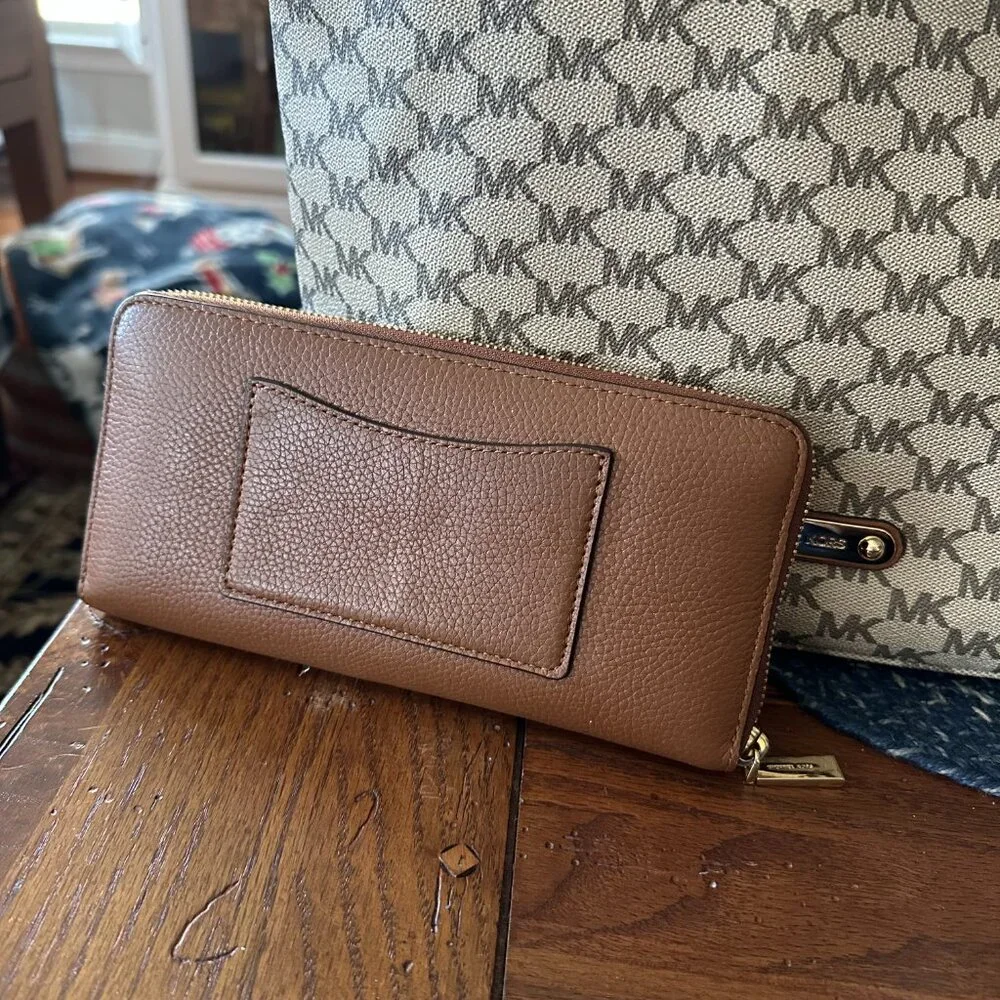 Michael Michael Kors Signature Hobo Shoulder bag beige with brown leather - Picture 7 of 7